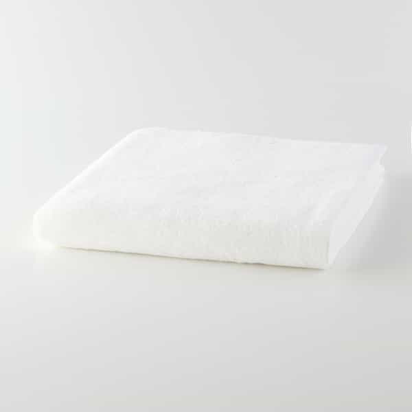 【シリーズ累計26万枚突破！】"しあわせタオル" ワイドバスタオル（単品）